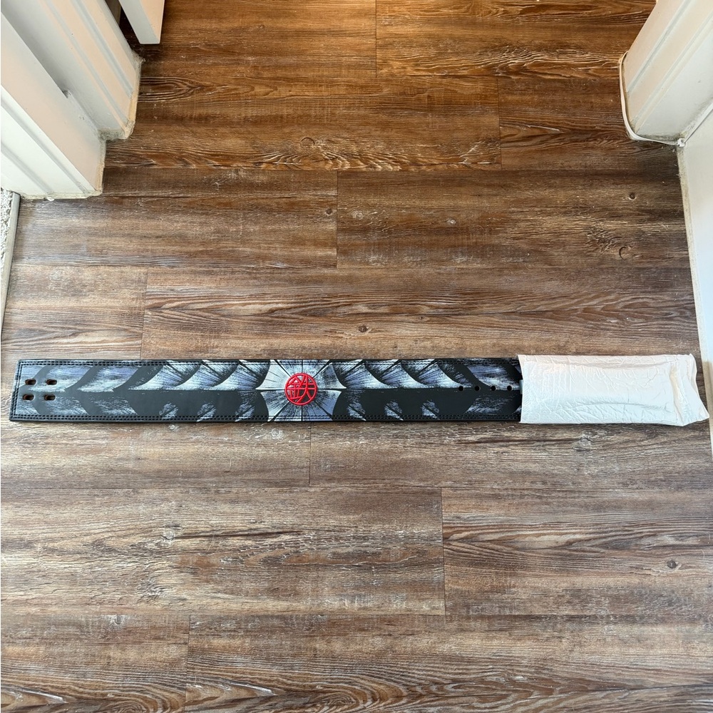 Berserk Weightlifting Belt NWT